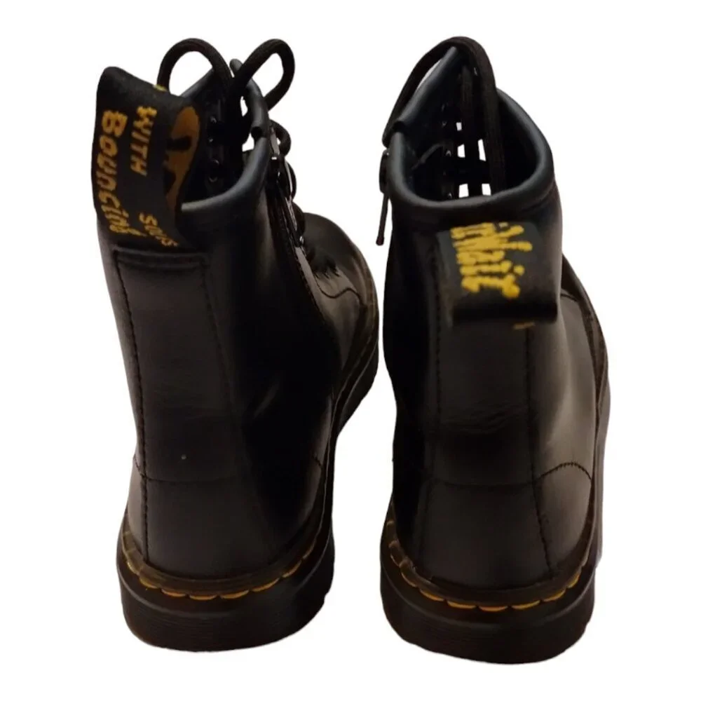 Dr. Martens Kids ZAVALA J Ankle Boots Size US2 EU33‎ Black Leather Lace Up